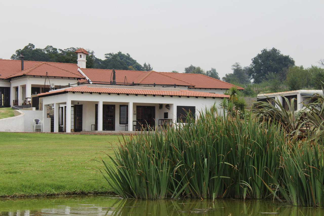 Hotel Bottom Of Boden Benoni Exterior foto